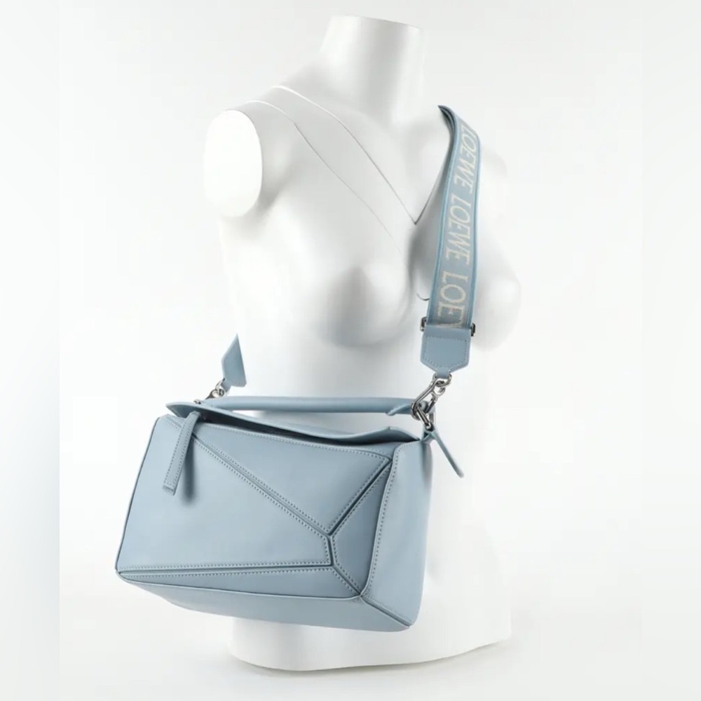 Loewe Puzzle Small Blue Bag - Picture 13 of 13